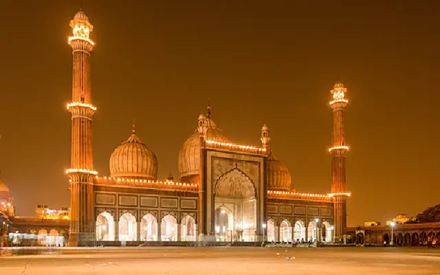 Eid-ul-Fitr Celebrations in Hubballi-Dharwad After Moon Sighting - News Karnataka