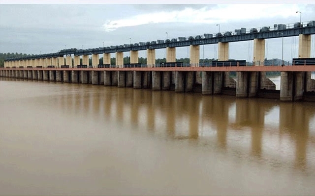 Mangaluru Faces Potential Water Crisis as Thumbe Dam Levels Drop - News Karnataka