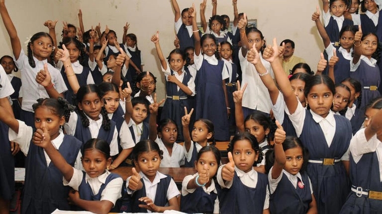 Karnataka Issues Strict Guidelines for 2025–26 School Admissions to Ensure Fairness - News Karnataka