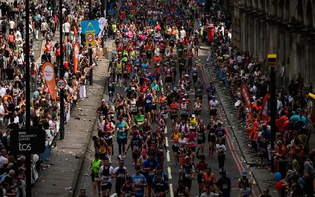 "London Marathon 2025 Breaks World Record for Largest Number of Finishers" - News Karnataka