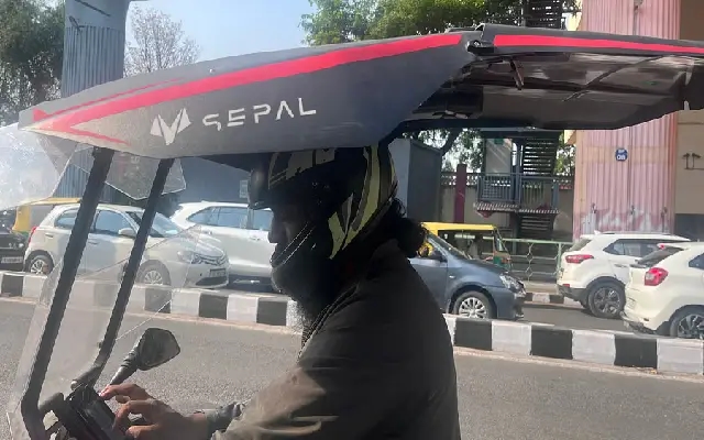 Bengaluru Bike Taxi Riders Battle Scorching Heat with Creative Fixes - News Karnataka