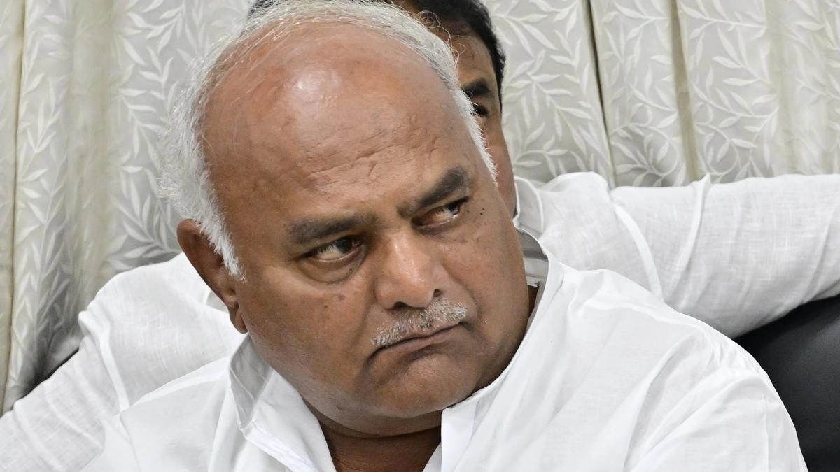 Karnataka Minister Shivanand Patil Offers ‘Conditional Resignation - News Karnataka