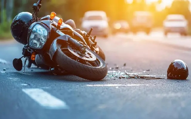 Two Critically Injured as Bike Crashes Into Parked Lorry Near Vittal - News Karnataka