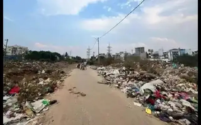 North Bengaluru Road Turns Hazardous Amid Official Apathy - News Karnataka