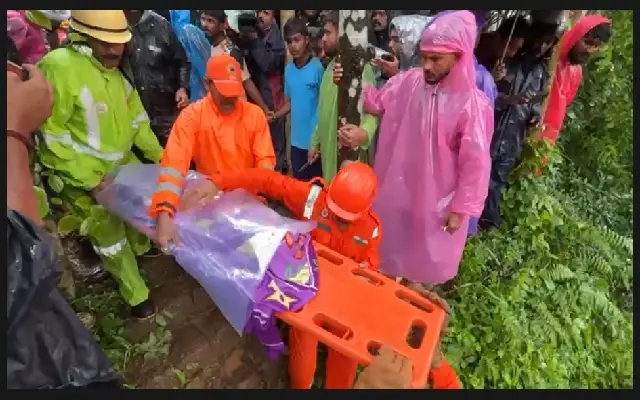 Deadly Downpour: Landslides, Floods Claim Lives in Dakshina Kannada - News Karnataka