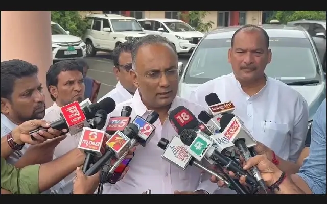“Our Party Is Stable, Let BJP Worry About Themselves”: Minister Dinesh Gundu Rao - News Karnataka
