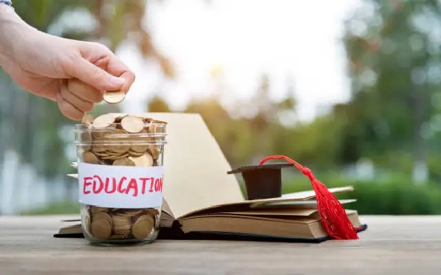 EMI trap: Rising school fees push Bengaluru parents into debt spiral - News Karnataka