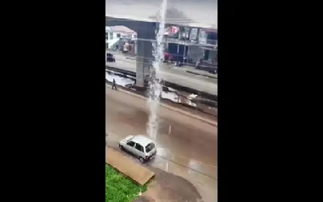 Kalladka Flyover Faces Flak Over ‘Free Car Wash’ Phenomenon - News Karnataka