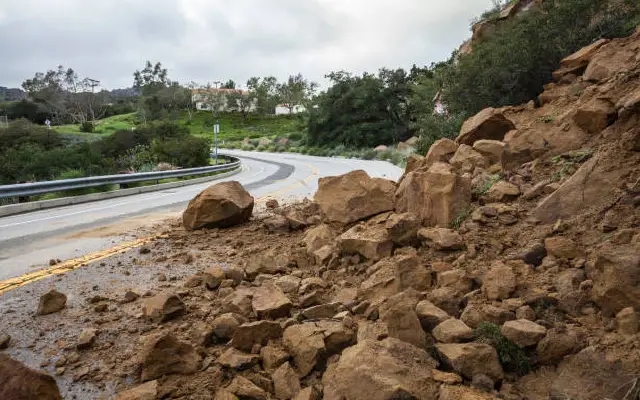 Rain Havoc in Karnataka: Landslides, Floods Cripple Daily Life - News Karnataka