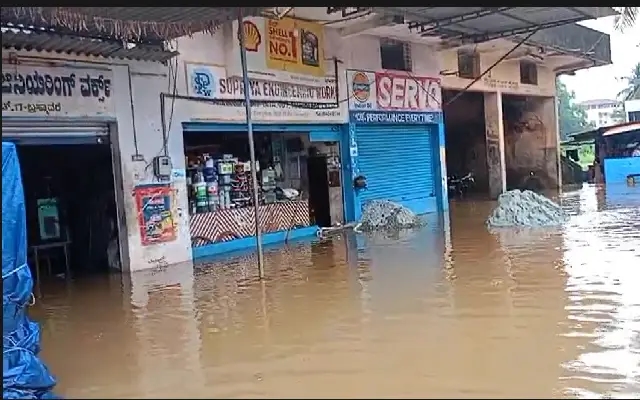 Brahmavar Garage Flooded Again: Poor Drainage Sparks Anger Amid Heavy Rains - News Karnataka