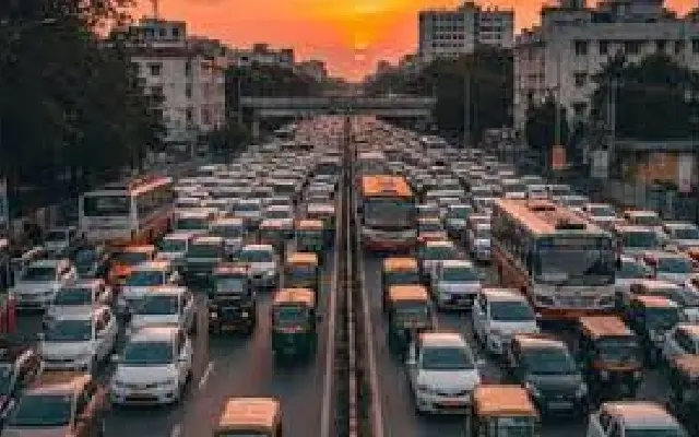 Newton’s fourth law goes viral as Bengaluru traffic hits absurd new low - News Karnataka