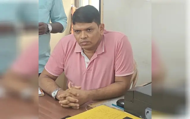 Bribe Trap: Kadri Constable Caught Red-Handed by Lokayukta - News Karnataka