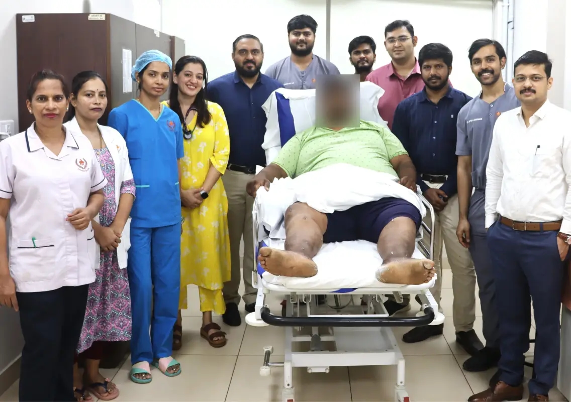 KMC Attavar team triumphs in complex trauma surgery on morbidly obese patient - News Karnataka