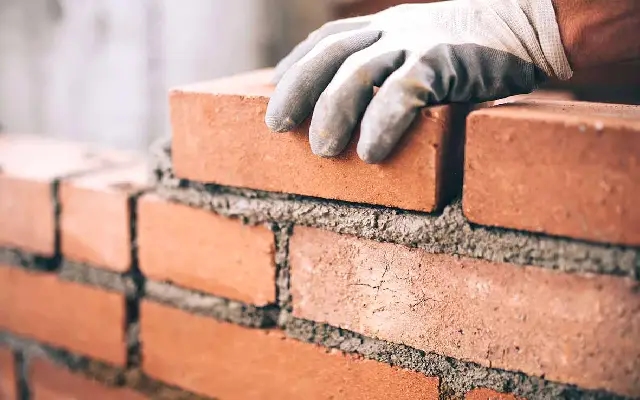 Red Brick Row: Owners Defer Protest After Minister’s Assurances - News Karnataka