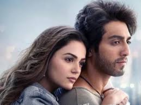Saiyaara Marches Past ₹300 Cr, Stays Strong Despite New Releases - News Karnataka