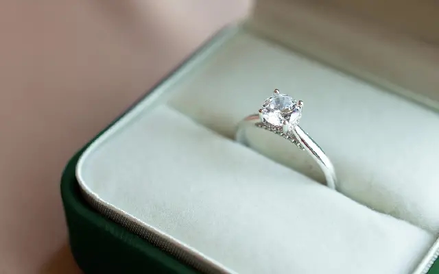 Jason Kelce honours “proposal heard around the world” of Travis  and Taylor Swift - News Karnataka
