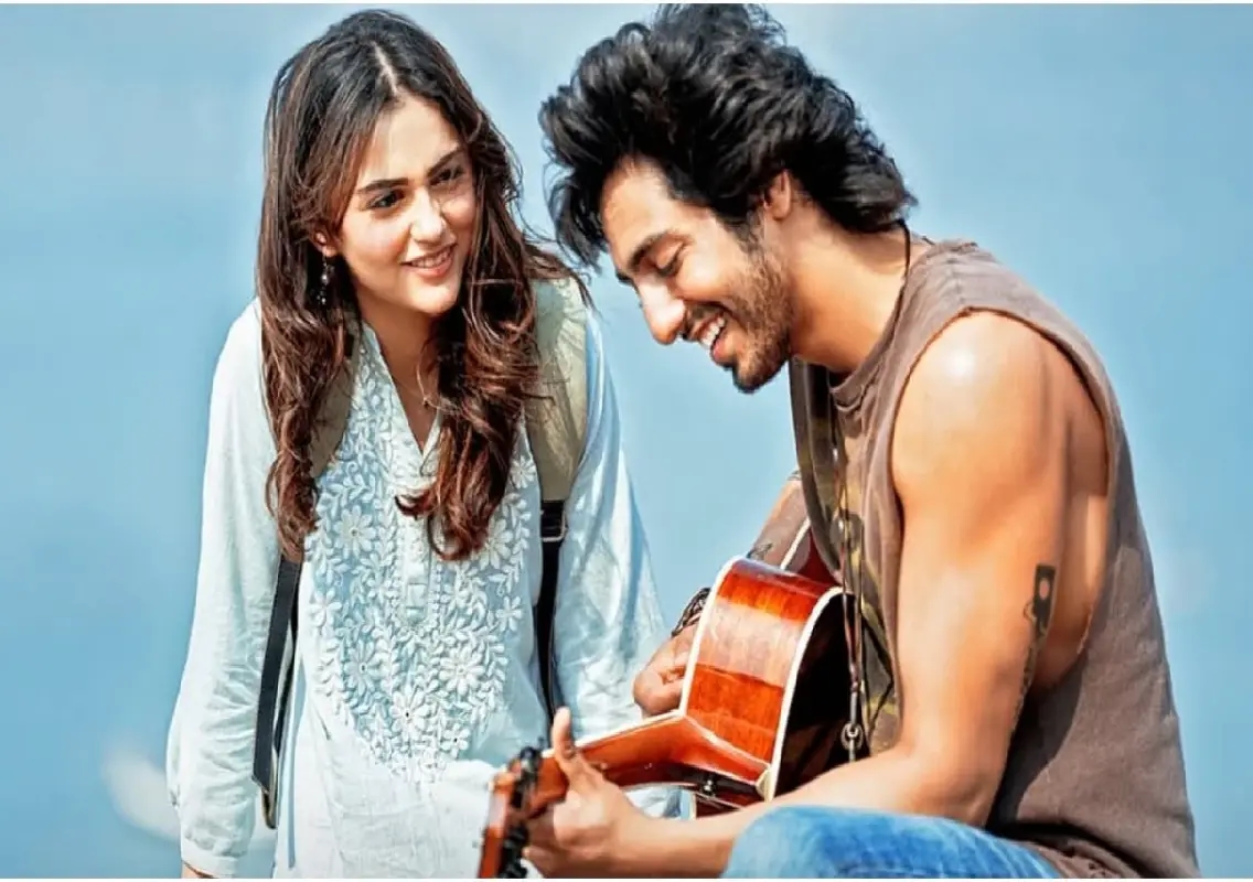 Ahaan Panday and Aneet Padda celebrate 50 days of Saiyaara in theatres - News Karnataka