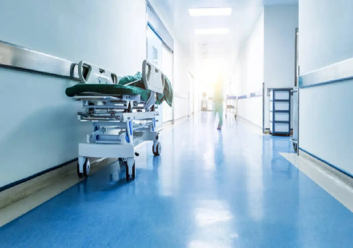 Karnataka govt directs hospitals to treat accident victims without delay - News Karnataka