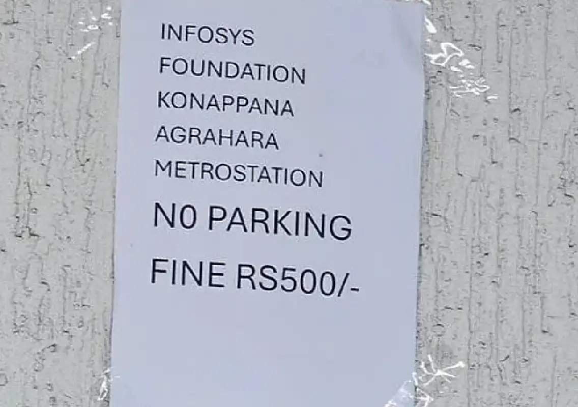 Commuters flay ₹500 no-parking fine at Bengaluru’s Infosys metro station - News Karnataka