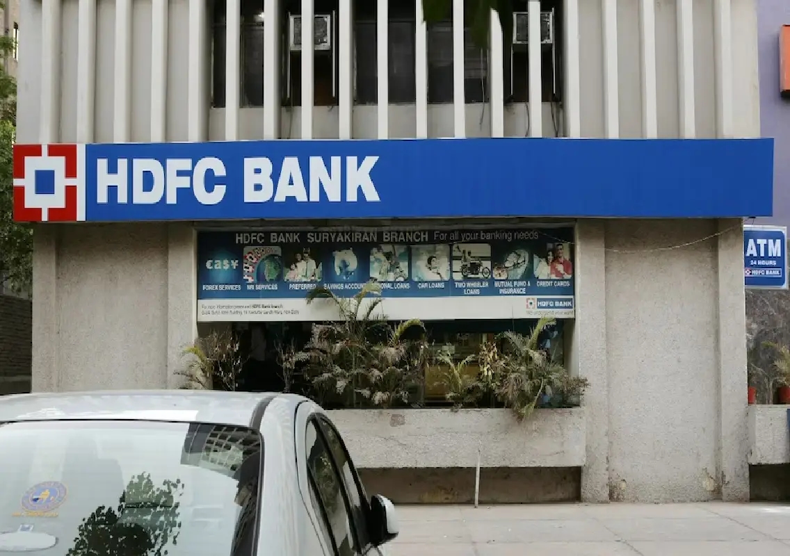 HDFC Bank shares hit 52-week high after 10% rise in Q2 net profit - News Karnataka