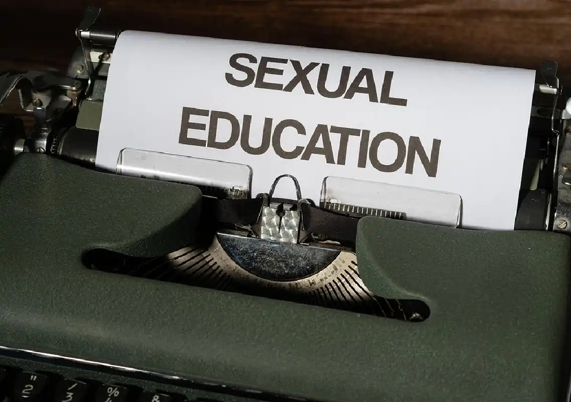 Supreme Court Advocates Early Introduction of Sex Education in Schools - News Karnataka