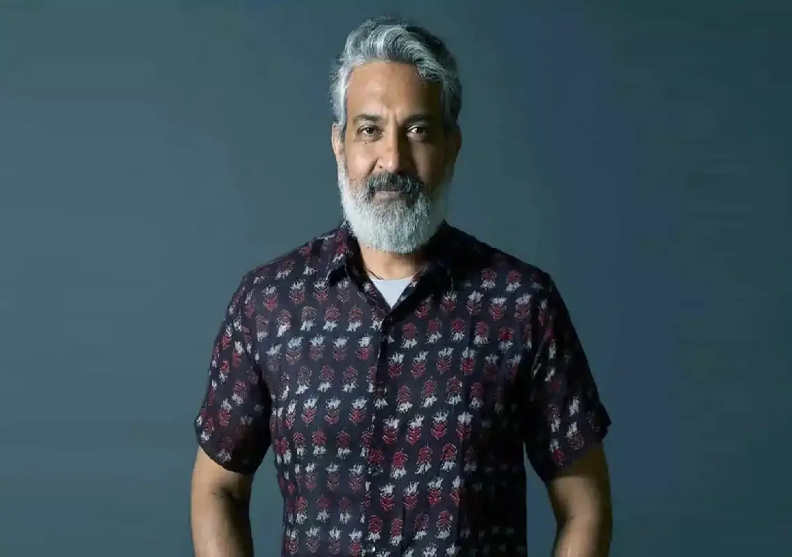 Rajamouli reiterates Globe Trotter event is not open to public - News Karnataka
