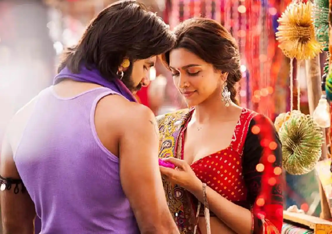 Ram-Leela turns 12, DeepVeer chemistry remains undefeated: WATCH - News Karnataka