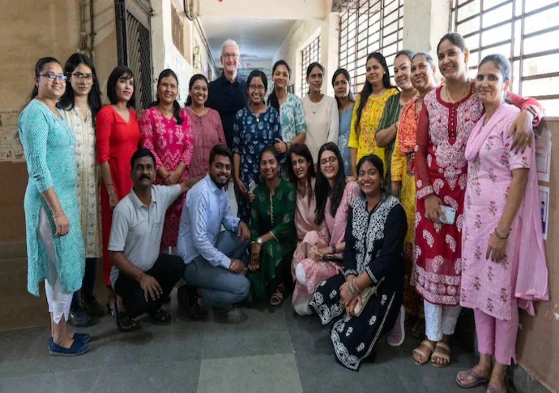 iPhone now more affordable in India under Tim Cook - News Karnataka