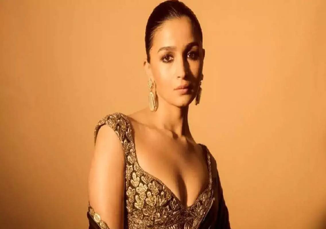 Alia Bhatt rumoured for Tumbbad 2 cameo - News Karnataka