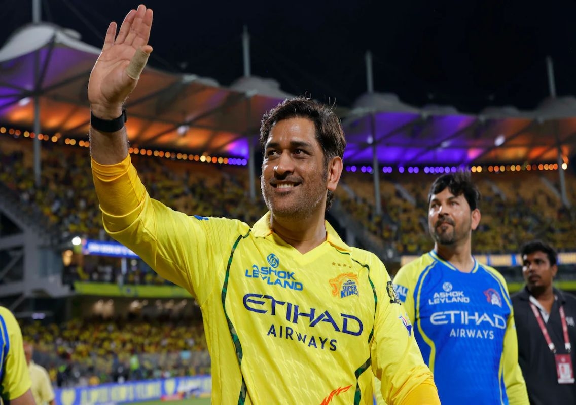 Dhoni’s CSK future unclear, Fleming leaves call to management - News Karnataka