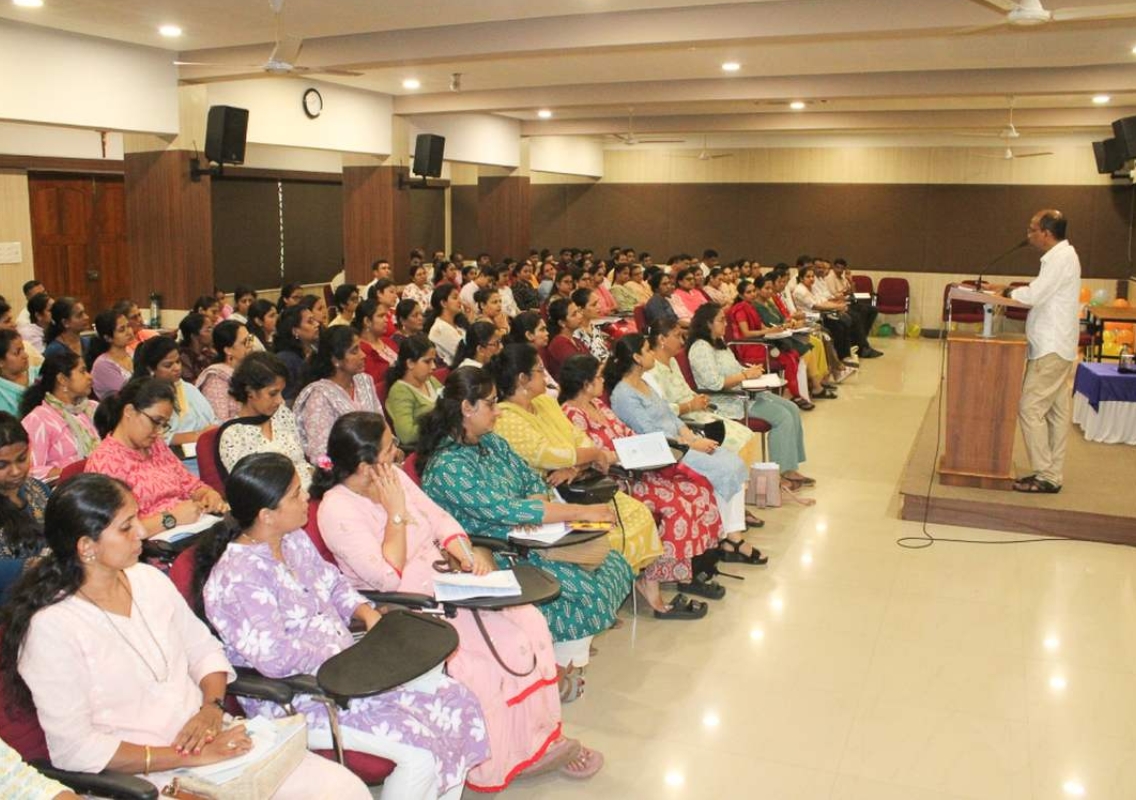 Staff Enrichment Programme held at St Aloysius PU College to empower educators for the future - News Karnataka