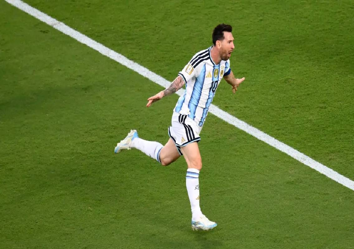 Messi becomes FIFA World Cup's all-time top scorer - News Karnataka