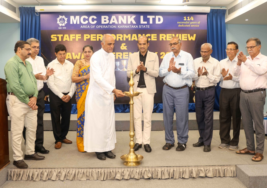 MCC Bank honours top performers at annual review and awards ceremony - News Karnataka