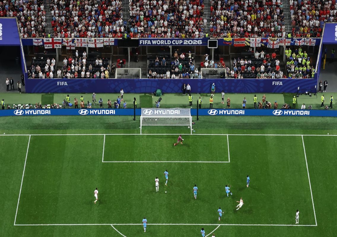 Harry Kane wonder goal sends England into last 16 - News Karnataka
