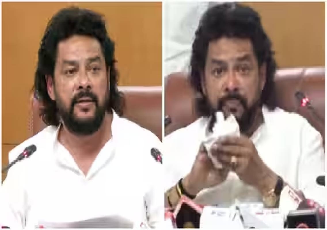 B Nagendra Quits Karnataka Cabinet Over Valmiki Case - News Karnataka