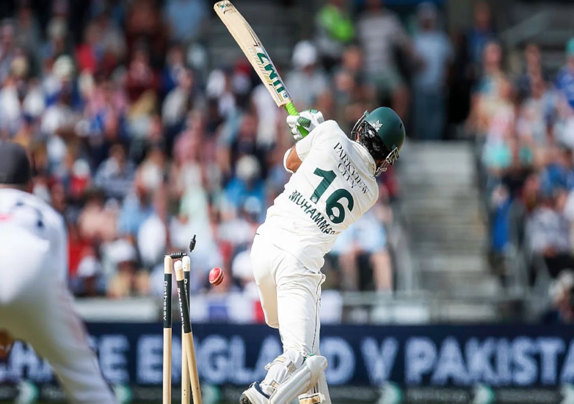 Pakistan suffer historic low against England - News Karnataka