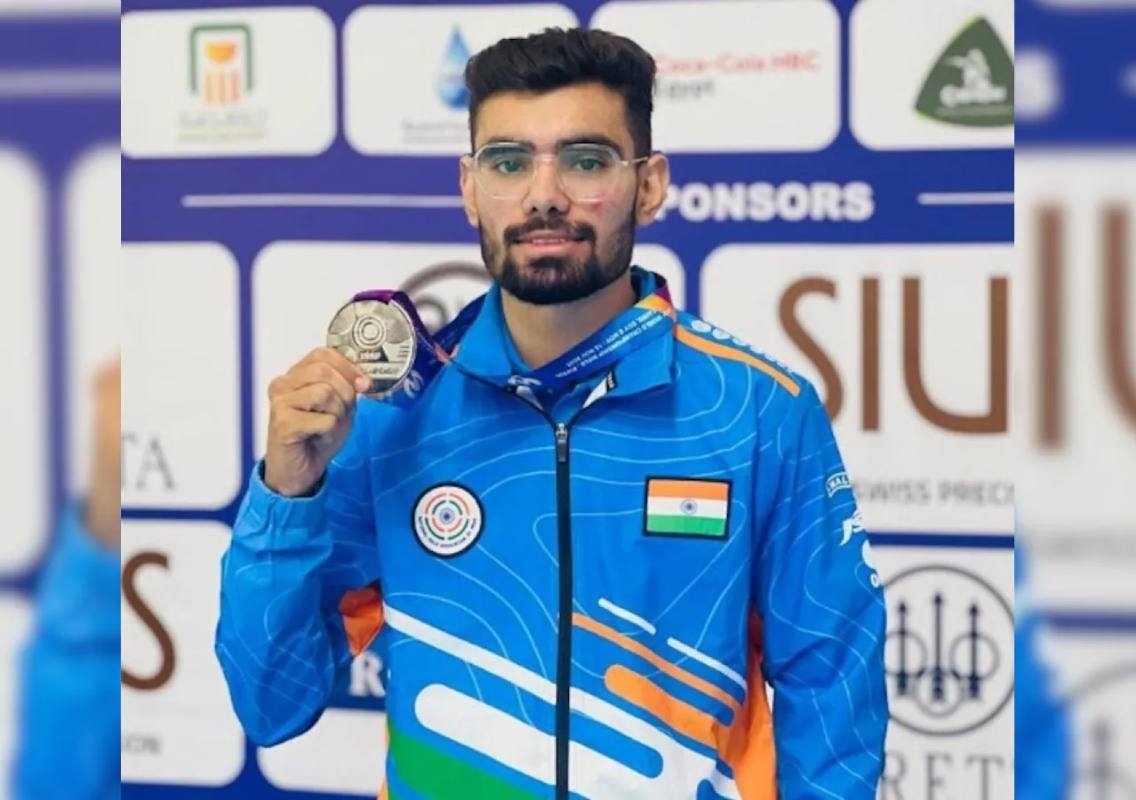 India finishes fourth in 10m air pistol team event - News Karnataka