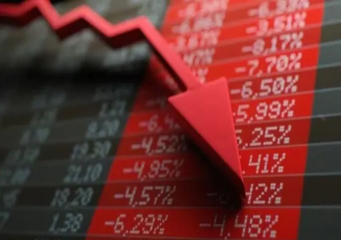 Sensex, Nifty fall as crude oil prices surge - News Karnataka