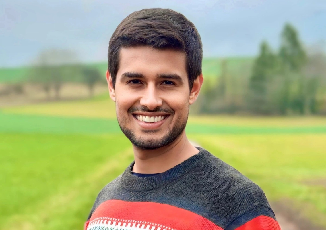 Dhruv Rathee reportedly detained in Gurugram - News Karnataka