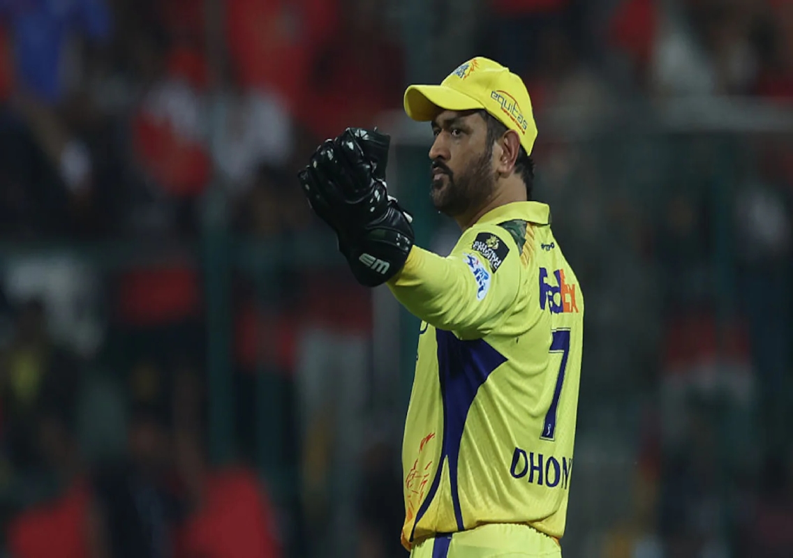 MS Dhoni to Decide IPL Future Before December - News Karnataka