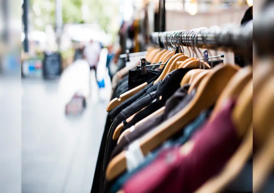 Shoppers Stop Intune Tests Fashion Prices Above ₹999 - News Karnataka