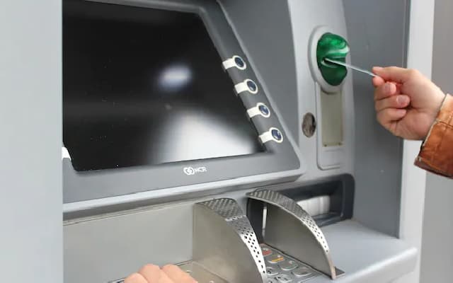 Benevolent ex-army man ‘ATM’ arrested for ATM card swap fraud