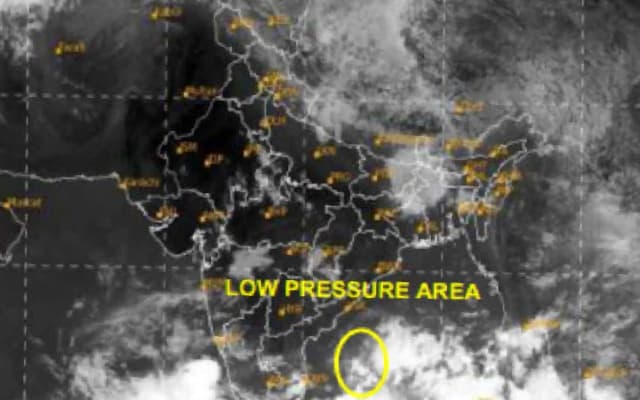 Bay of Bengal Brewing: IMD Warns of Approaching Cyclonic Storm