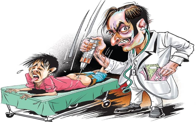 Tumkur District Cracks Down on Fake Doctors: 98 Identified, Actions Taken