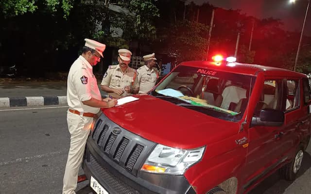 Visakhapatnam Police Bust Cybercrime Ring, Arrest 3 for Trafficking Youths