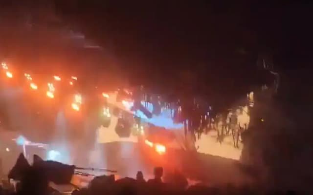 Stage Collapse at Mexico Campaign Rally: 5 Dead, 50 Injured