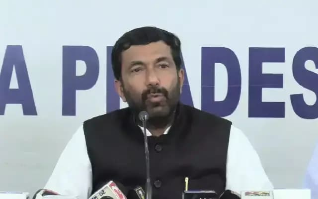 Congress Chief Whip Saleem Ahmed Forecasts Victory in MLC Elections