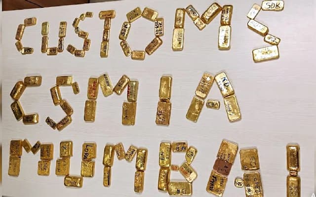 32.79kg Gold Seized from African Women at Mumbai Airport
