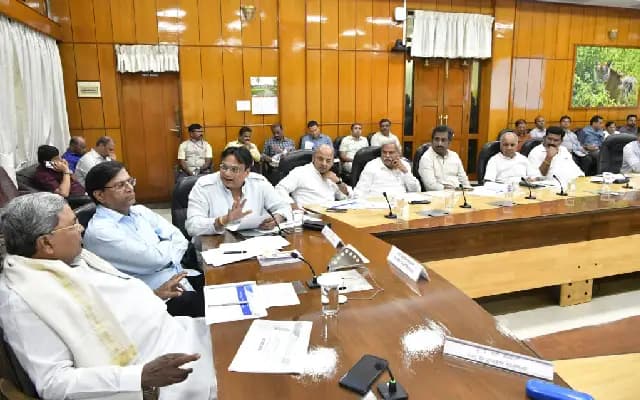 Karnataka CM: Prioritize Human Development Projects in Kalyana Karnataka
