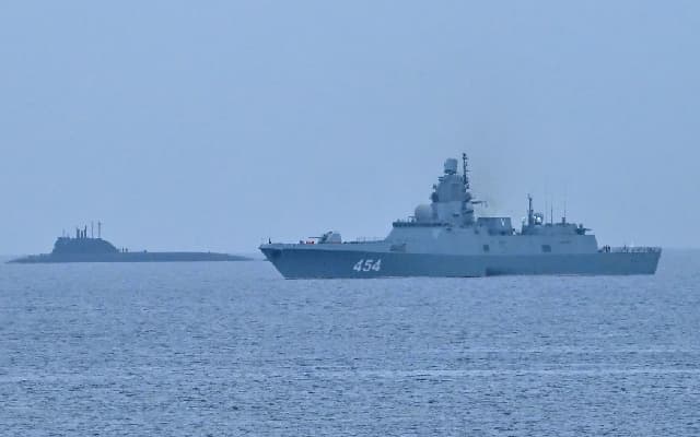 Russian Nuclear Sub and Fleet Arrive in Cuba Amid US-Russia Tensions